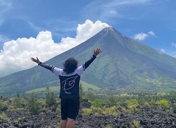 philippines/mt-mayon/attraction/mayon-volcano-hiking-area