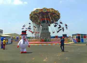 Hi-Impact Planet Amusement Park