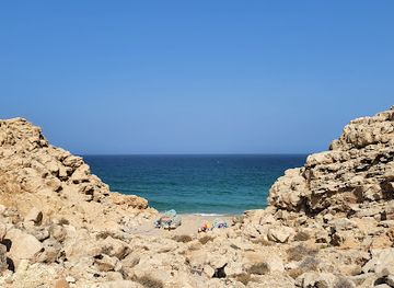 oman/ras-al-jinz/attraction/shati-al-janz