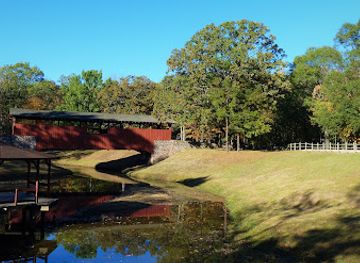 arkansas/pinnacle-mountain-state-park/attraction/burns-park