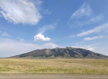 armenia/aparan-reservoir/attraction/arayi-ler