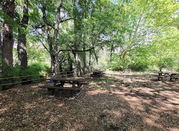 cyprus/kokkinochoria-red-soil-villages/attraction/kannaviou-picnic-site