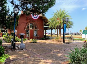 florida/amelia-island/attraction/amelia-island-historic-tours