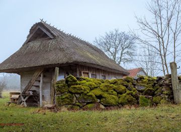 estonia/saare-county/attraction/kuralase-ou