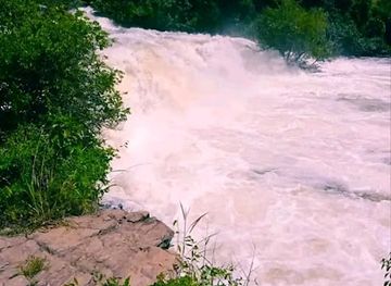 zambia/northern-province/attraction/nalupembe-water-falls