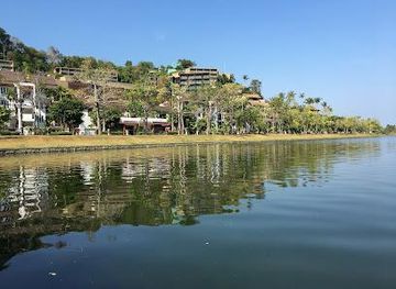 thailand/phuket/attraction/nai-harn-beach