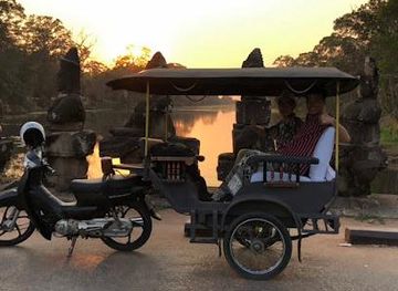 cambodia/siem-reap/attraction/tip-top-tuk-tuk-driver