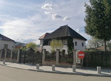 romania/arges/attraction/house-of-the-cioculesti