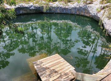 the-bahamas/abaco-islands/attraction/sawmill-sink