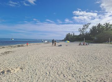 mauritius/blue-bay/attraction/access-to-the-public-beach