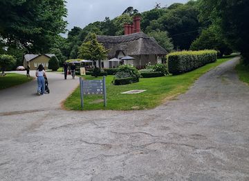 ireland/the-kerry-way/attraction/knockreer-playground