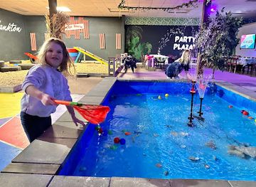 south-dakota/lewis-and-clark-recreation-area/attraction/playx-yankton