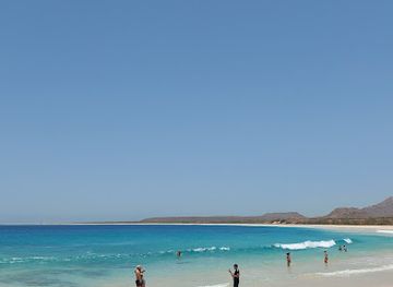 cabo-verde/praia-do-curral-velho/attraction/plage-de-santa-monica