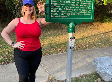 arkansas/hot-springs-national-park/attraction/hot-springs-the-birthplace-of-spring-baseball-historic-marker