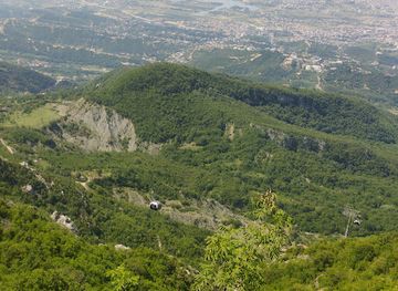 albania/tirana/mount-dajti-national-park/attraction/dajti-express-cable-car
