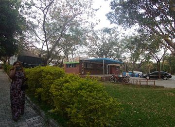 nigeria/abuja/attraction/rockers-garden-bar