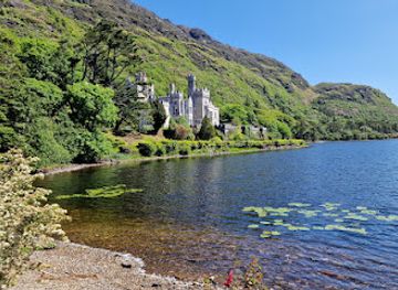 ireland/connemara-national-park/attraction/head-gardener-s-house