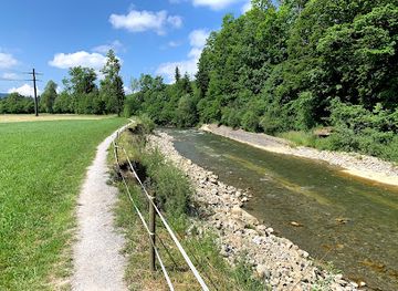 switzerland/emmental/attraction/der-emmenuferweg