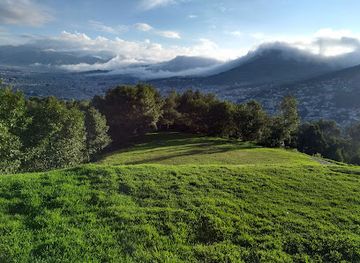 ecuador/sucumbios-region/attraction/virgin-of-the-panecillo