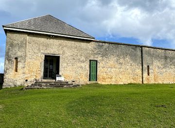 norfolk-island/st-barnabas-chapel/attraction/hms-sirius-museum