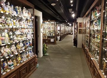 illinois/evanston/attraction/american-toby-jug-museum