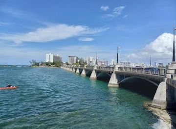 puerto-rico/bayamon/attraction/puente-dos-hermanos