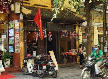 vietnam/hanoi/attraction/nha-co-ha-noi