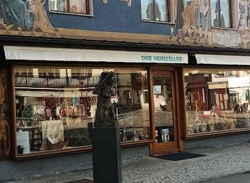 germany/oberammergau/attraction/luftlmalerei-anna-maria-jesus-und-johannes-der-taufer-rechts-der-evangelist-lukas