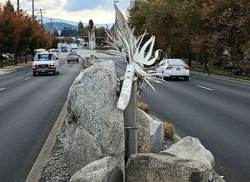 idaho/coeur-d-alene/attraction/guardians-of-the-lake-sculpture