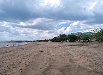 panama/panama-city/attraction/playa-veracruz