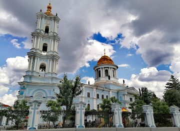 ukraine/sumy-region/attraction/spaso-preobrazhenskyy-kafedralnyy-sobor-russian-church-in-ua