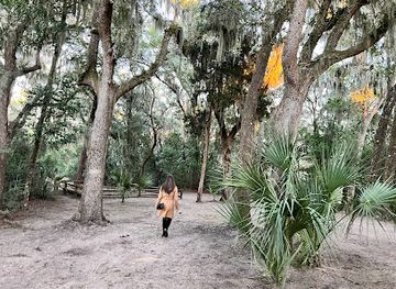 south-carolina/hilton-head-island/attraction/stoney-baynard-ruins