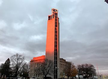 iowa/historic-hills-scenic-byway/attraction/mahanay-bell-tower