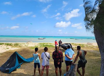 mauritius/rodrigues/attraction/flying-fish-kitesurfing-school