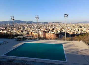 spain/barcelona/attraction/piscina-municipal-de-montjuic