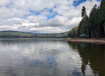 oregon/marion-county/attraction/lake-of-the-woods