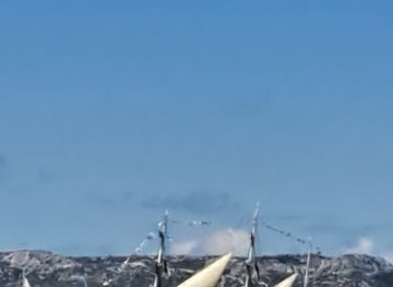 france/marseille-calanques/attraction/plage-des-catalans-view-sitting-area