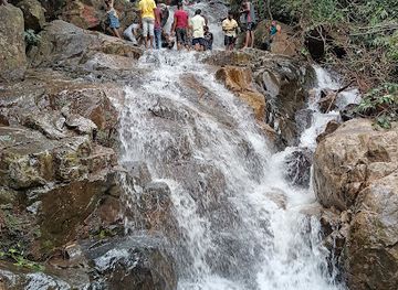 india/odisha/attraction/pitabali-waterfall-ogi