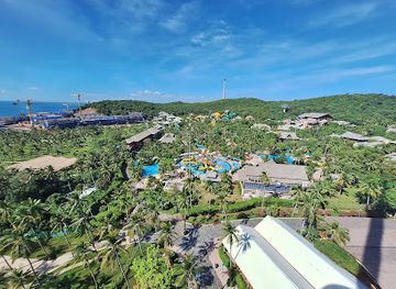 vietnam/phu-quoc-island/attraction/kiss-of-the-sea-show-nu-hon-cua-bien-ca