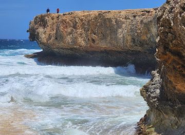 aruba/arikok-national-park/attraction/dos-playa-nord-beach