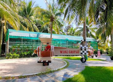 vietnam/phan-thiet/attraction/lau-dai-ruou-vang-rd-phan-thiet-mui-ne