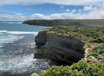 australia/the-twelve-apostles/attraction/prady-s-lookout
