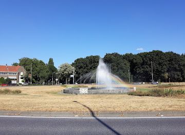 netherlands/eindhoven/attraction/floraplein-met-fontein