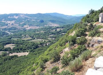 italy/molise/attraction/castello-d-evoli