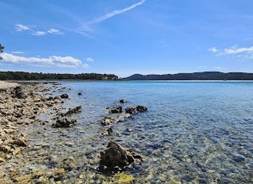 croatia/dalmatia/attraction/love-at-first-sight-bench