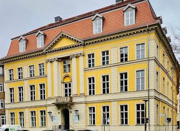 germany/berlin/attraction/palais-podewil