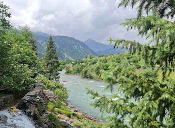 india/kashmir-valley/attraction/habba-khatoon-spring-achoora-gurez