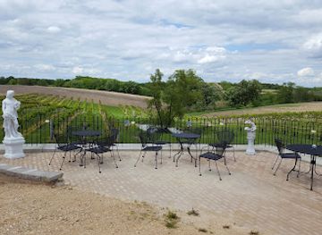 iowa/dubuque/attraction/barrelhead-winery