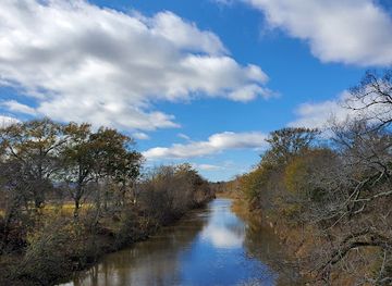 oklahoma/red-river-valley/attraction/kiamichi-river