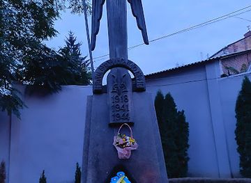 ukraine/tysovets/attraction/pam-yatnyk-heroyam-bukovynskoho-kurenya